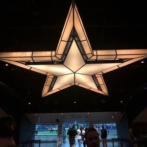 Meet your Posher, Dolores